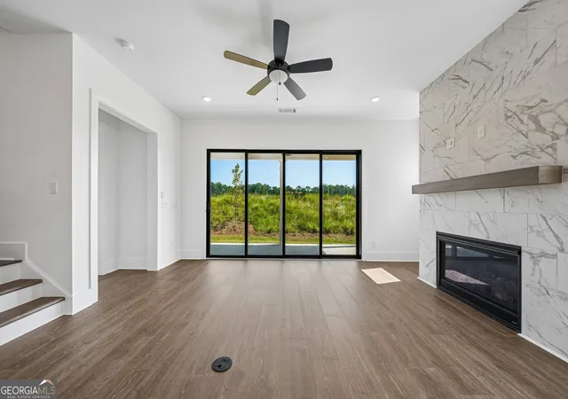 Photo 3 of Single family home for sale at 203 Regester Wy, Peachtree City, GA 30269 | MLS# 10765311 | Listing updated on 2026-10-07