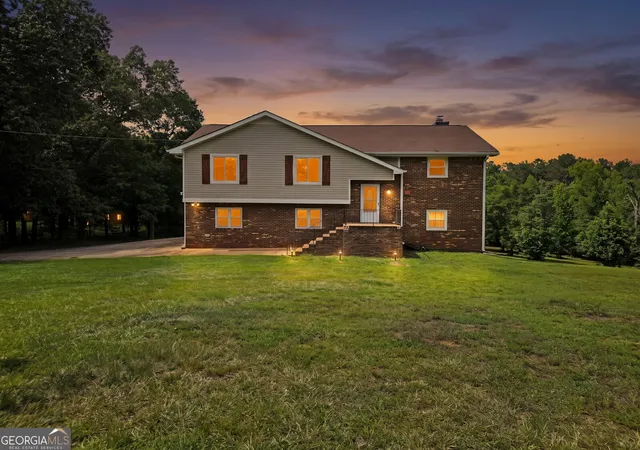 2nd image of 255 Frankie Ln, Covington, GA 30014 | MLS# 10779984