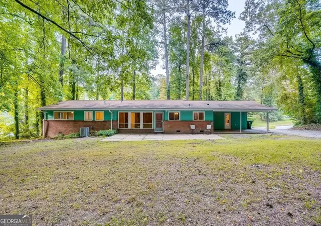22nd image of 2345 Country Club Ln Sw, Atlanta, GA 30311 | MLS# 10797459