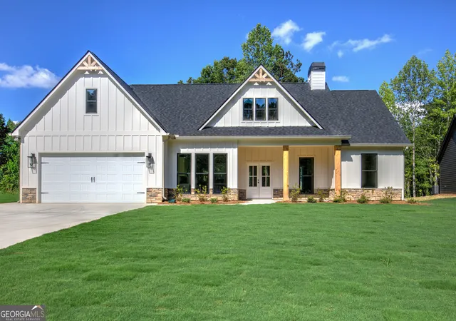 Photo 3 of Sale Pending at 663 Clyde Cole Rd, Dallas, GA 30157 | MLS# 10720315 | Listing updated on 2026-10-05