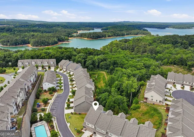 Listing Photo 5 - Condo for sale in building located at 2095 Manor Pointe Dr, Cumming, GA 30041