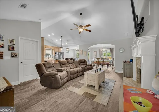5th image of 733 River Mist Cir, Jefferson, GA 30549 | MLS# 10823527