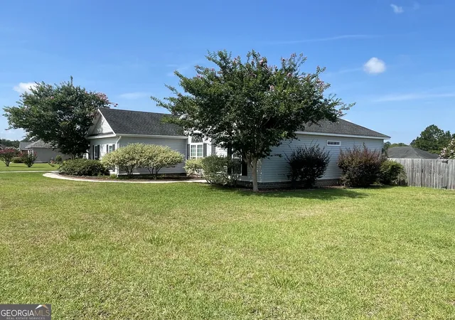 Photo 4 of Single family home for sale at 304 Boothill Ct, Statesboro, GA 30458 | MLS# 10699234 | Listing updated on 2026-08-26