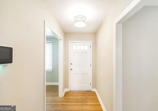 Photo 4 of Single family home for sale at 1049 Newport Rd, Macon, GA 31210 | MLS# 10809350 | Listing updated on 2026-09-11