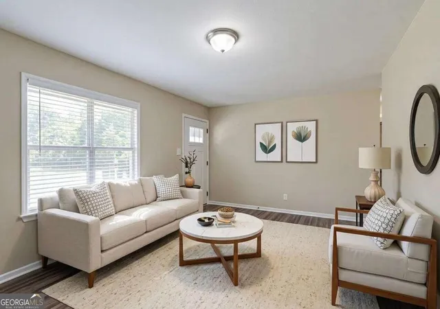 Photo 2 of Single family home for sale at 2406 Swallow Cir SE, Atlanta, GA 30315 | MLS# 10788013 | Listing updated on 2026-09-01