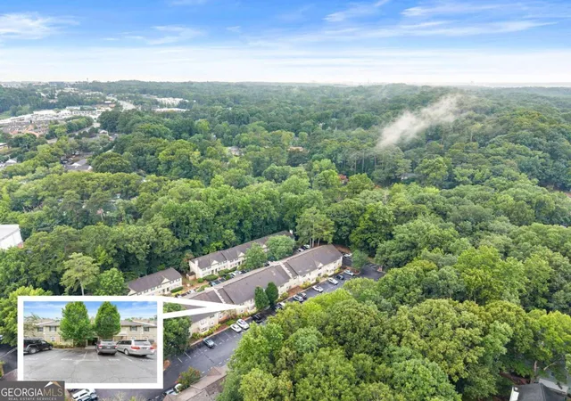 2nd image of 6900 Roswell Rd, Sandy Springs, GA 30328