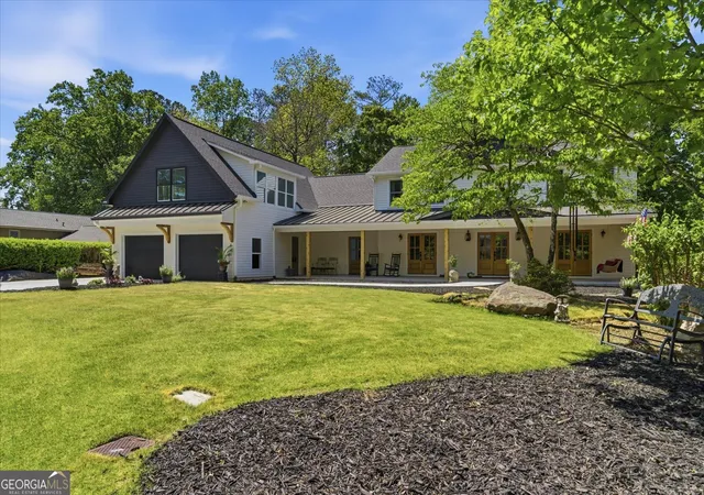 Photo 3 of Single family home for sale at 3685 High Green Dr, Marietta, GA 30068 | MLS# 10742378 | Listing updated on 2026-06-22