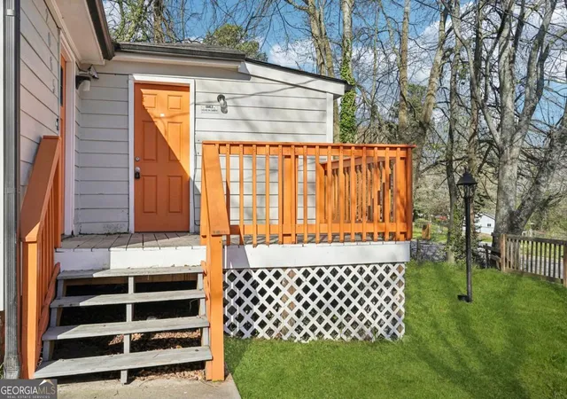 2nd image of 2065 Morehouse Dr, Atlanta, GA 30314 | MLS# 10789752