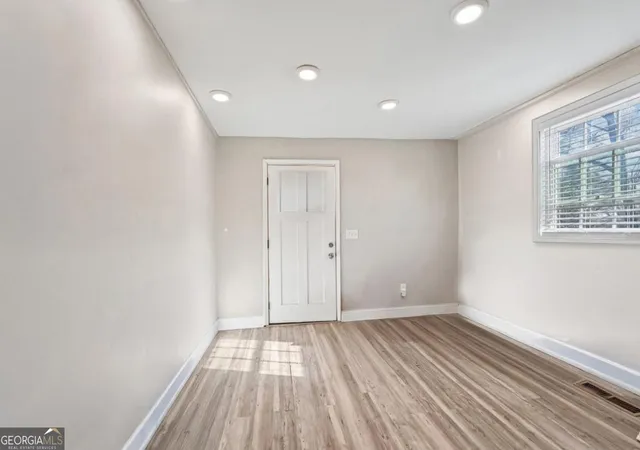 3rd image of 2065 Morehouse Dr, Atlanta, GA 30314 | MLS# 10789752