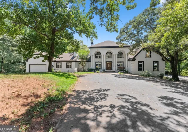 Photo 1 of Mansion for sale at 8080 Milford Rd, Gainesville, GA 30506 | MLS# 10833993 | Listing updated on 2026-09-10