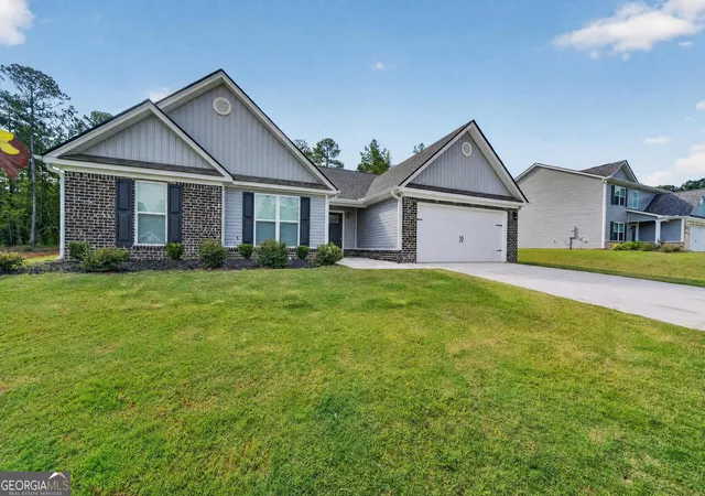 Photo 1 of Single family home for sale at 421 Riley Circle Nw, Milledgeville, GA 31061 | MLS# 10834719 | Listing updated on 2026-09-10