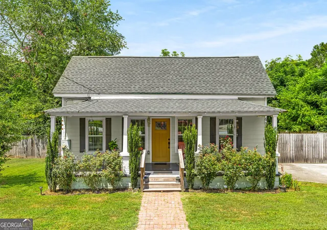 Single family home for sale at 1782 Green St NE, Conyers, GA 30012 | MLS# 10871987