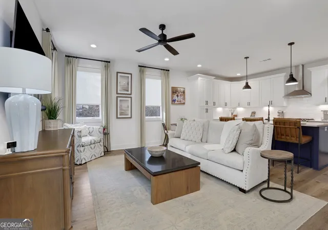 Photo 3 of Townhouse for sale at 358 Clarendon Ct, Gainesville, GA 30501 | MLS# 10709262 | Listing updated on 2026-09-11