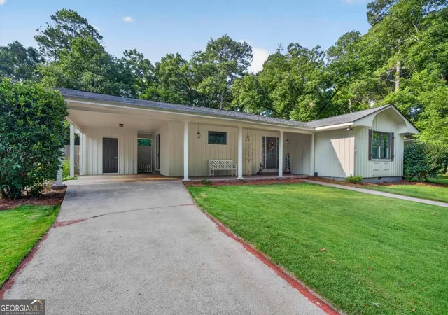 2nd image of 111 Dogwood Ln, Eatonton, GA 31024 | MLS# 10805766