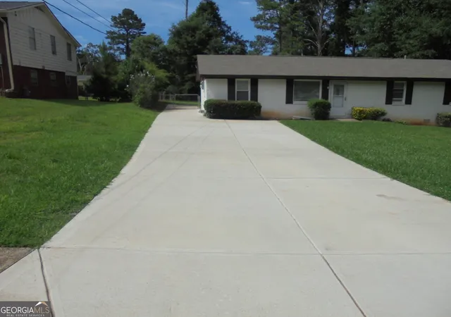 36th image of 51 Overbrook Dr, Smyrna, GA 30082 | MLS# 10790224