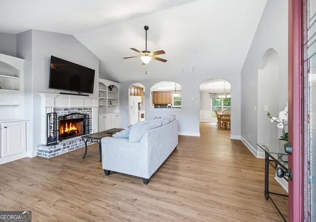 Photo 4 of Single family home for sale at 281 Petal Creek Ln, Jefferson, GA 30549 | MLS# 10806597 | Listing updated on 2026-10-25