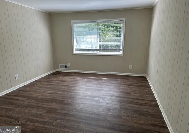 Photo 2 of Single family home for sale at 1863 Rollingwood Dr Se, Atlanta, GA 30316 | MLS# 10388401 | Listing updated on 2026-10-03