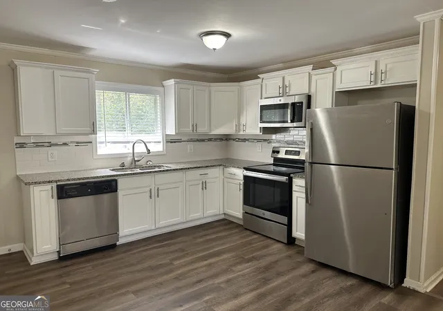 Photo 3 of Single family home for sale at 1863 Rollingwood Dr Se, Atlanta, GA 30316 | MLS# 10388401 | Listing updated on 2026-10-03