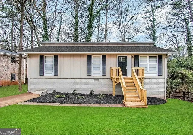 1st image of 4055 Lindsey Dr, Decatur, GA 30035 | MLS# 10786775