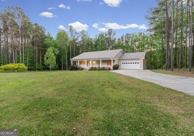 3rd image of 2239 Xrds Church Rd, Buchanan, GA 30113 | MLS# 10737538
