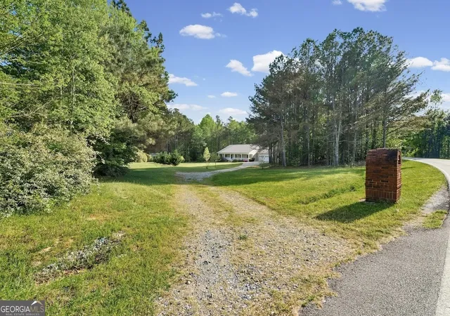4th image of 2239 Xrds Church Rd, Buchanan, GA 30113 | MLS# 10737538