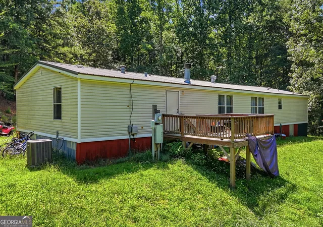 Photo 4 of Single family home for sale at 2161 Swan Brg Rd, Talking Rock, GA 30175 | MLS# 10817690 | Listing updated on 2026-08-16