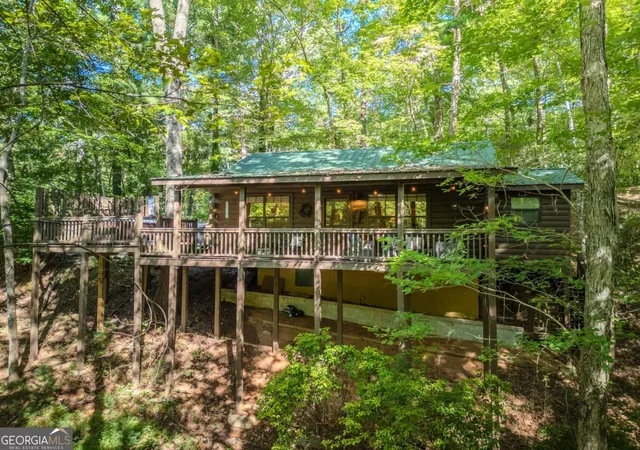 Photo 2 of Single family home for sale at 129 N Cherokee Dr, Blue Ridge, GA 30513 | MLS# 10774447 | Listing updated on 2026-07-26