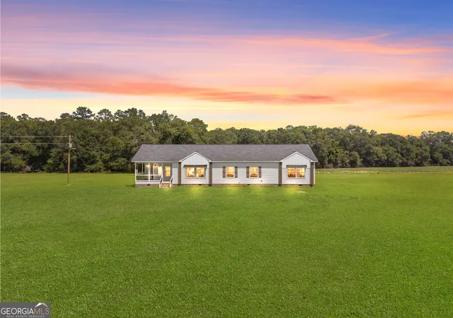 Photo 3 of Single family home for sale at 562 Sinkhole Rd, Register, GA 30452 | MLS# 10811479 | Listing updated on 2026-09-03