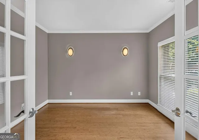 Photo 4 of Single family home for sale at 6010 Georgetown Park Dr, Norcross, GA 30071 | MLS# 10808080 | Listing updated on 2026-08-24