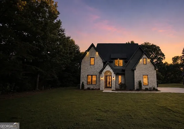 Photo 3 of Single family home for sale at 6220 Blackjack Rd, Flowery Branch, GA 30542 | MLS# 10817210 | Listing updated on 2026-08-18