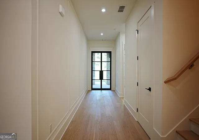 Photo 4 of Single family home for sale at 6220 Blackjack Rd, Flowery Branch, GA 30542 | MLS# 10817210 | Listing updated on 2026-08-18