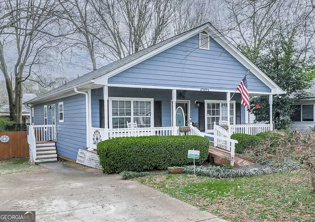 Photo 1 of Single family home for sale at 1450 Athens Ave, Atlanta, GA 30310 | MLS# 10807238 | Listing updated on 2026-09-11