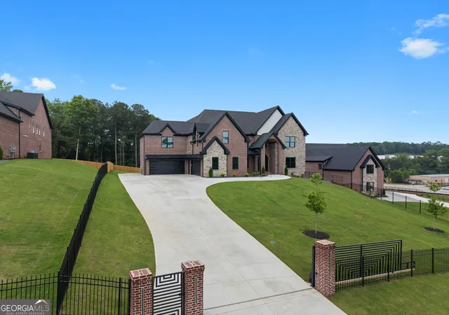 Homes for sale in Buford, GA | 405 Thunder Rd, Buford, GA 30518 | MLS# 10797836