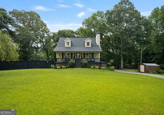 1st image of 218 Johnson Dr, Braselton, GA 30517 | MLS# 10809827