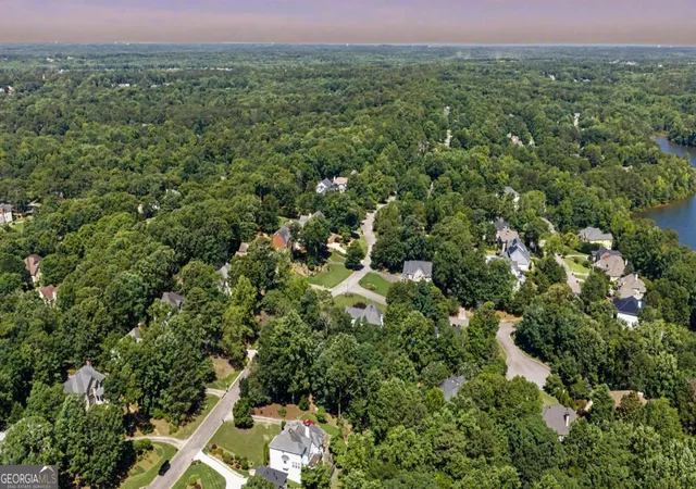 Homes for sale in Peachtree City, GA | 810 Southern Shore Dr, Peachtree City, GA 30269 | MLS# 10802652