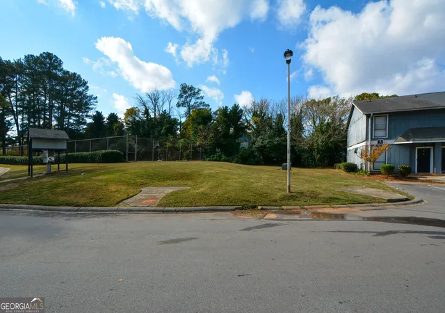 3rd image of 2340 Beaver Ruin Rd, Norcross, GA 30071