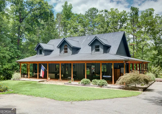 1st image of 710 Line Creek Rd, Senoia, GA 30276 | MLS# 10812570