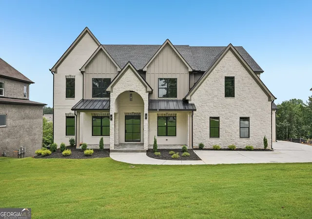 Photo 1 of Mansion for sale at 3263 N Bogan Rd, Buford, GA 30519 | MLS# 10833228 | Listing updated on 2026-09-18