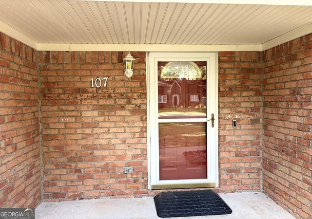 Photo 3 of Single family home for sale at 107 E Mills Ave, Hinesville, GA 31313 | MLS# 10803861 | Listing updated on 2026-09-19