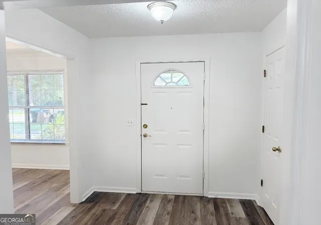 Photo 4 of Single family home for sale at 107 E Mills Ave, Hinesville, GA 31313 | MLS# 10803861 | Listing updated on 2026-09-19