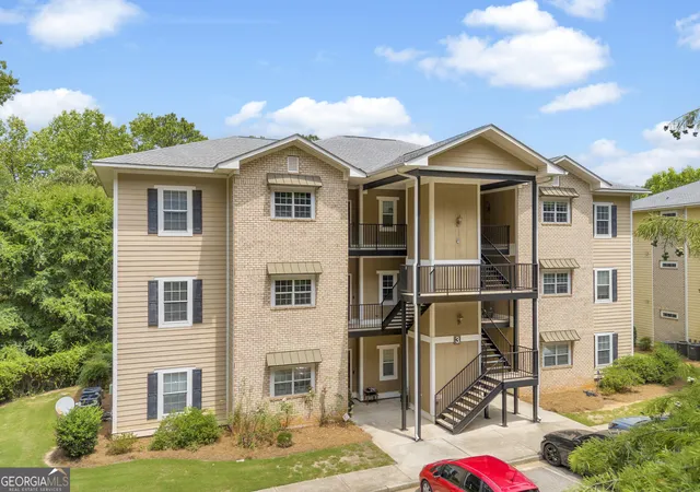 1st image of 350 Wood Lake Dr #33, Athens, GA 30606 | MLS# 10804824