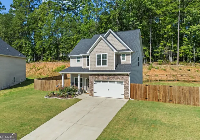 Photo 2 of Single family home for sale at 71 Oakdale Wy, Temple, GA 30179 | MLS# 10825923 | Listing updated on 2026-09-18