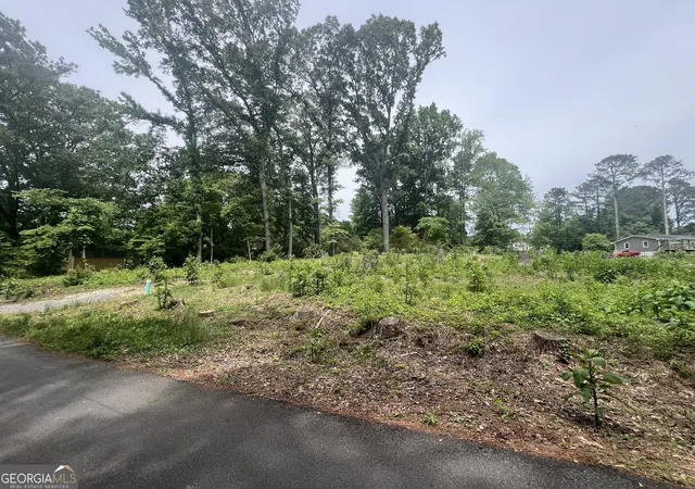 Photo 1 of Sale Pending at 4630 White Lake Dr Nw, Acworth, GA 30101 | MLS# 10742849 | Listing updated on 2026-09-17