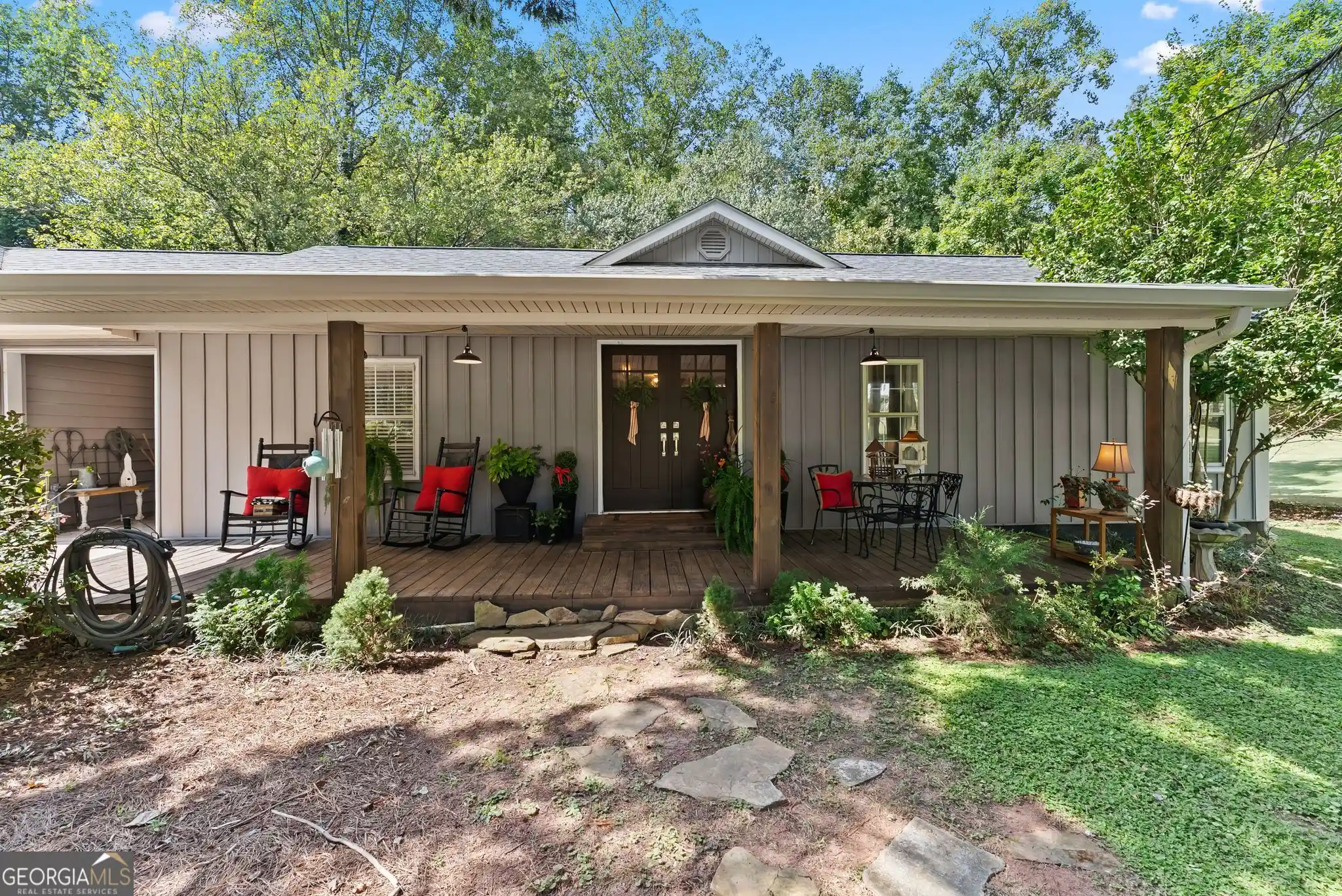 Photo 1 of Single family home for sale at 7210 Pine Ct, Cumming, GA 30041 | MLS# 10866576 | Listing updated on 2026-10-19