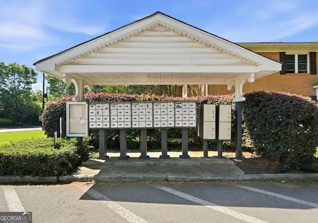 Photo 30 of Condo for sale at 3510 Roswell Rd Nw #L-4, Atlanta, GA 30305 | MLS# 10757780 | Listing updated on 2026-08-27