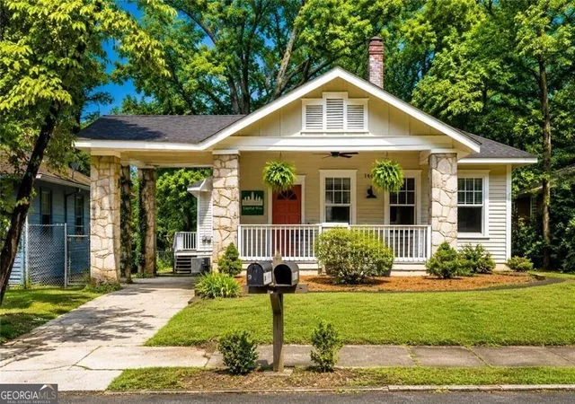Photo 1 of Sale Pending at 1440 Hartford Ave Sw, Atlanta, GA 30310 | MLS# 10836590 | Listing updated on 2026-09-14