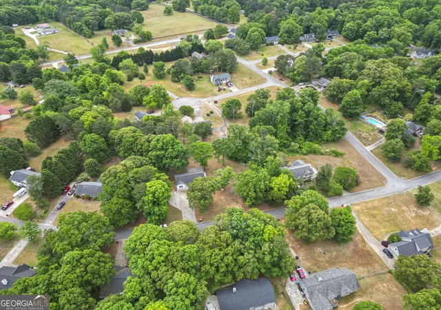 Photo 3 of Single family home for sale at 143 Stoneview Dr, Hoschton, GA 30548 | MLS# 10754428 | Listing updated on 2026-06-26