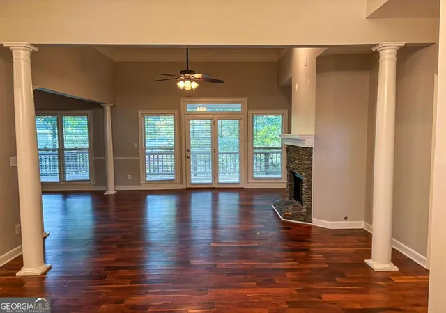 3rd image of 100 Wyngate Dr, Newnan, GA 30265 | MLS# 10826167