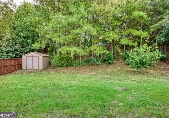 35th image of 185 Creekside Dr, Grantville, GA 30220 | MLS# 10821073