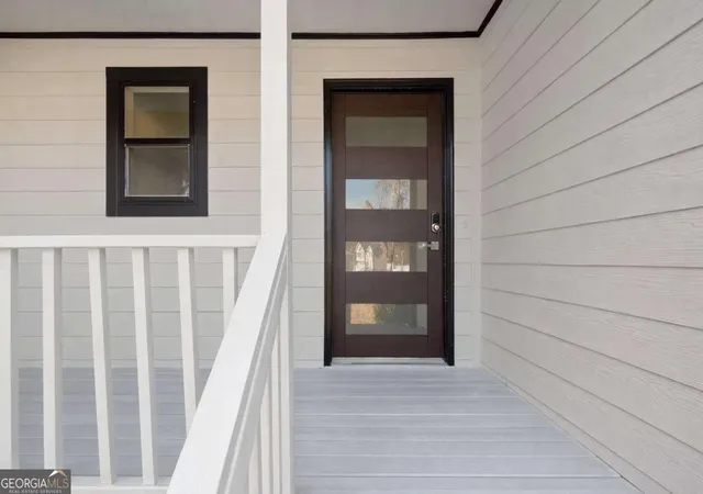 Photo 35 of Sale Pending at 2957 Evonshire Ln, Dacula, GA 30019 | MLS# 10816125 | Listing updated on 2026-09-09